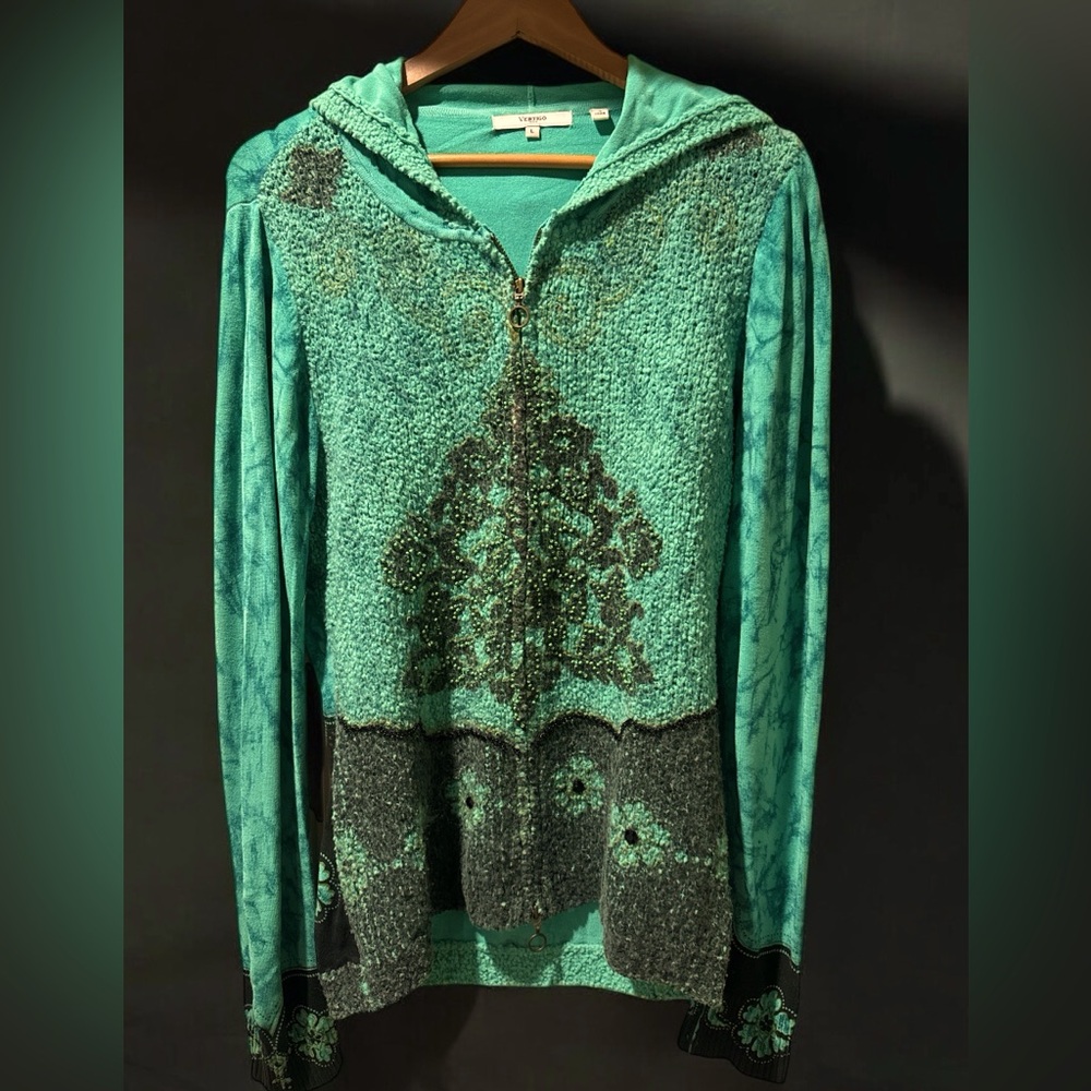 VERTIGO Women’s Textured Sweater from Paris Size L